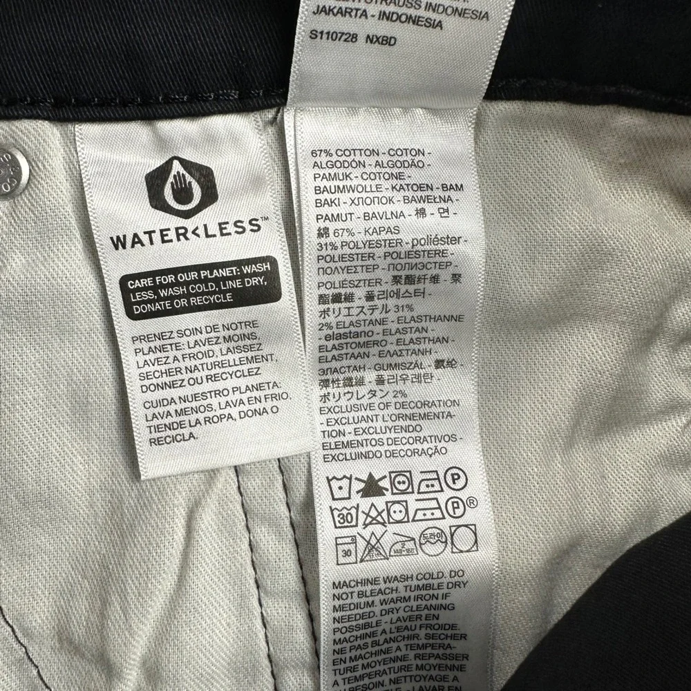 Levis 541 Athletic Taper Pants Mens 36x36 Black All Seasons Tech Stretch NEW